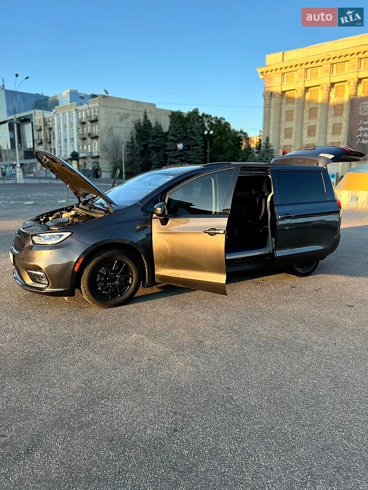 2021 Chrysler Pacifica - мініатюра 42
