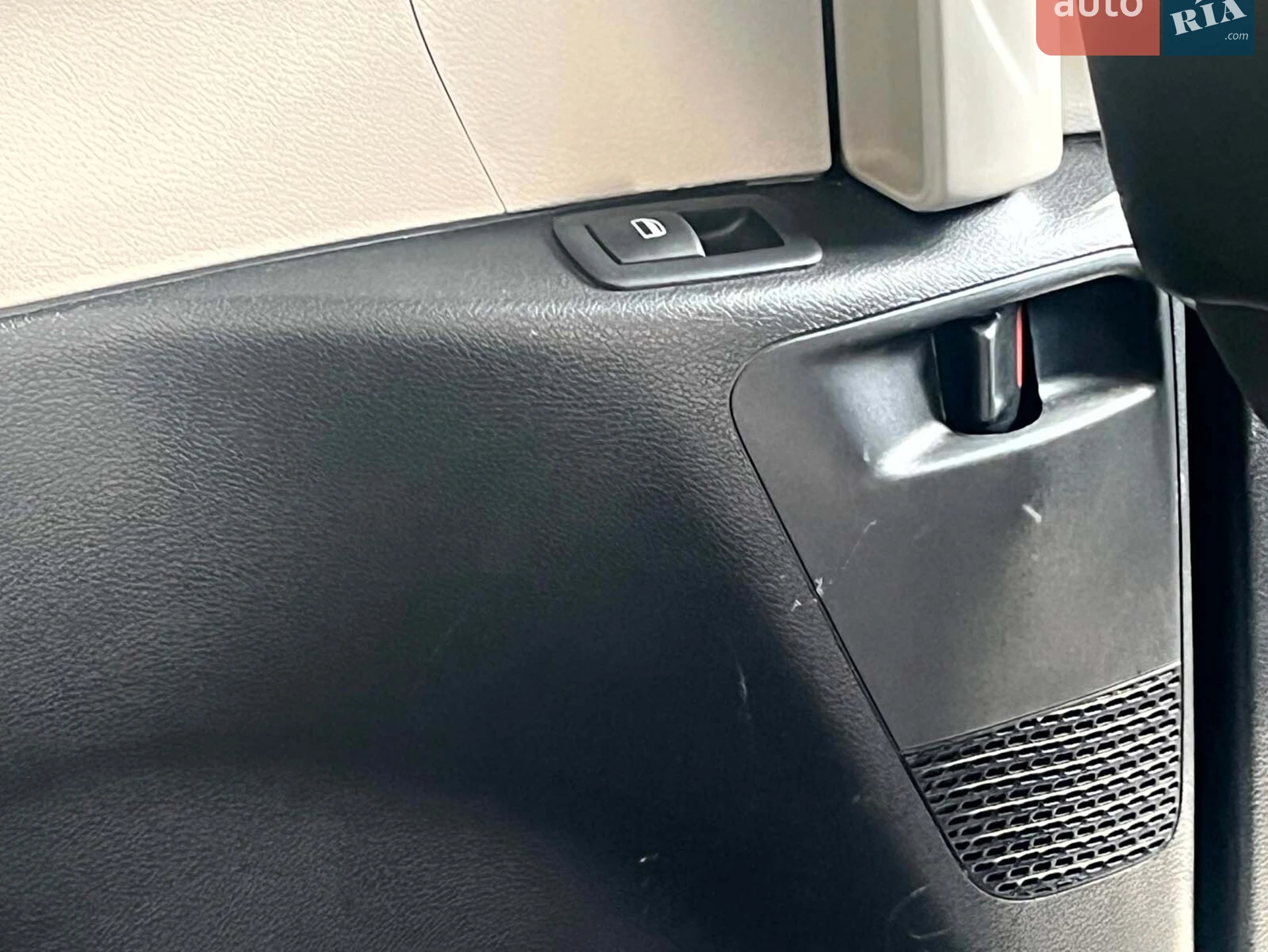 2021 Chrysler Pacifica - мініатюра 33