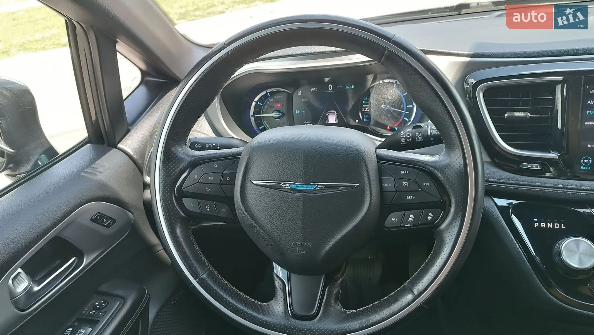 2019 Chrysler Pacifica - мініатюра 23