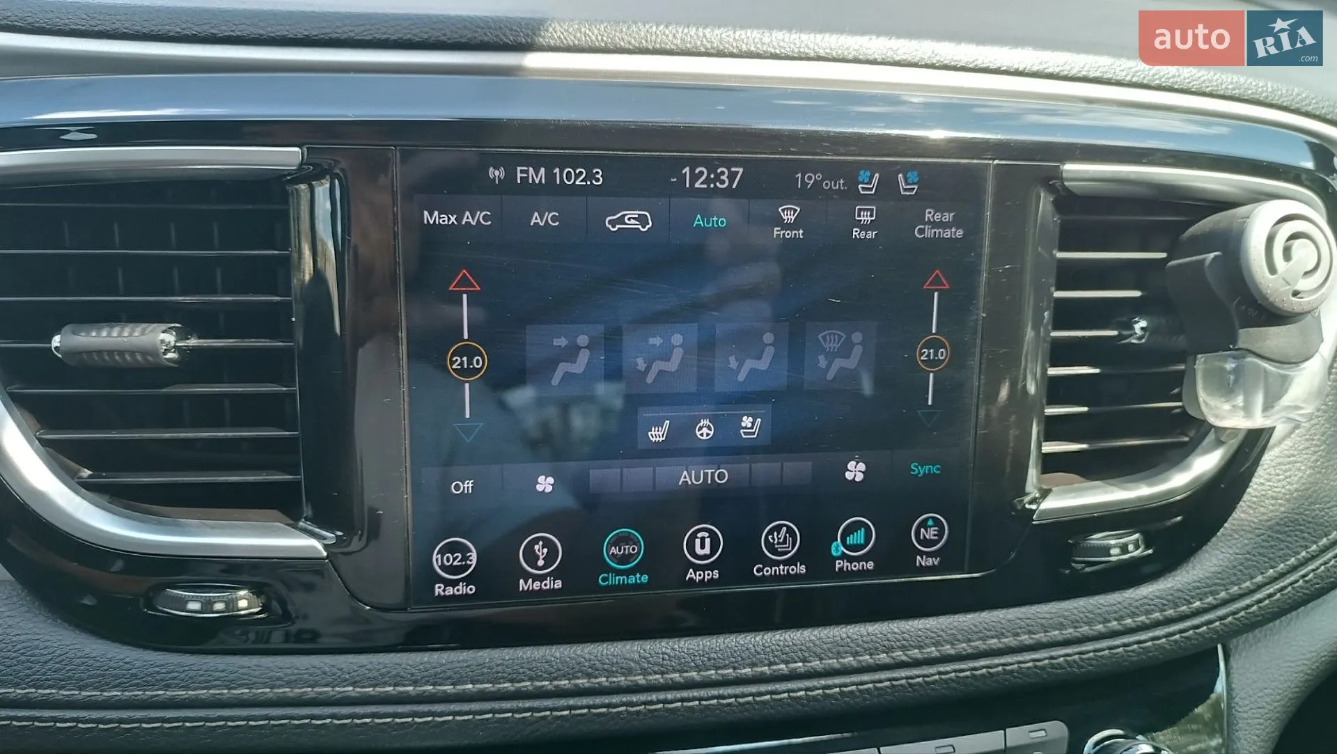 2019 Chrysler Pacifica - мініатюра 27