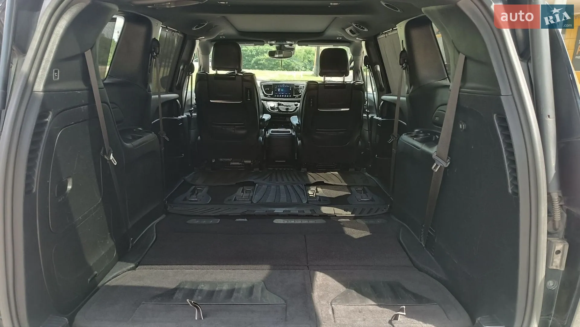 2019 Chrysler Pacifica - мініатюра 40
