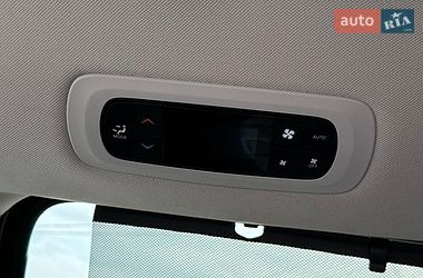 Універсал Chrysler Pacifica 2019 в Рівному