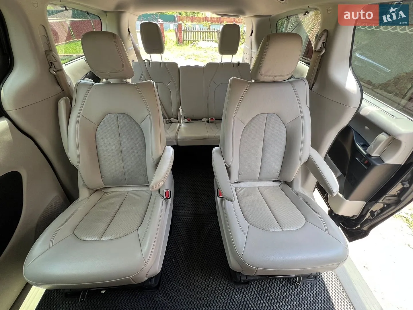 2021 Chrysler Pacifica - мініатюра 30
