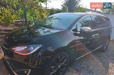 Универсал Chrysler Pacifica 2019 в Виннице фото 3 Универсал Chrysler Pacifica 2019 в Виннице