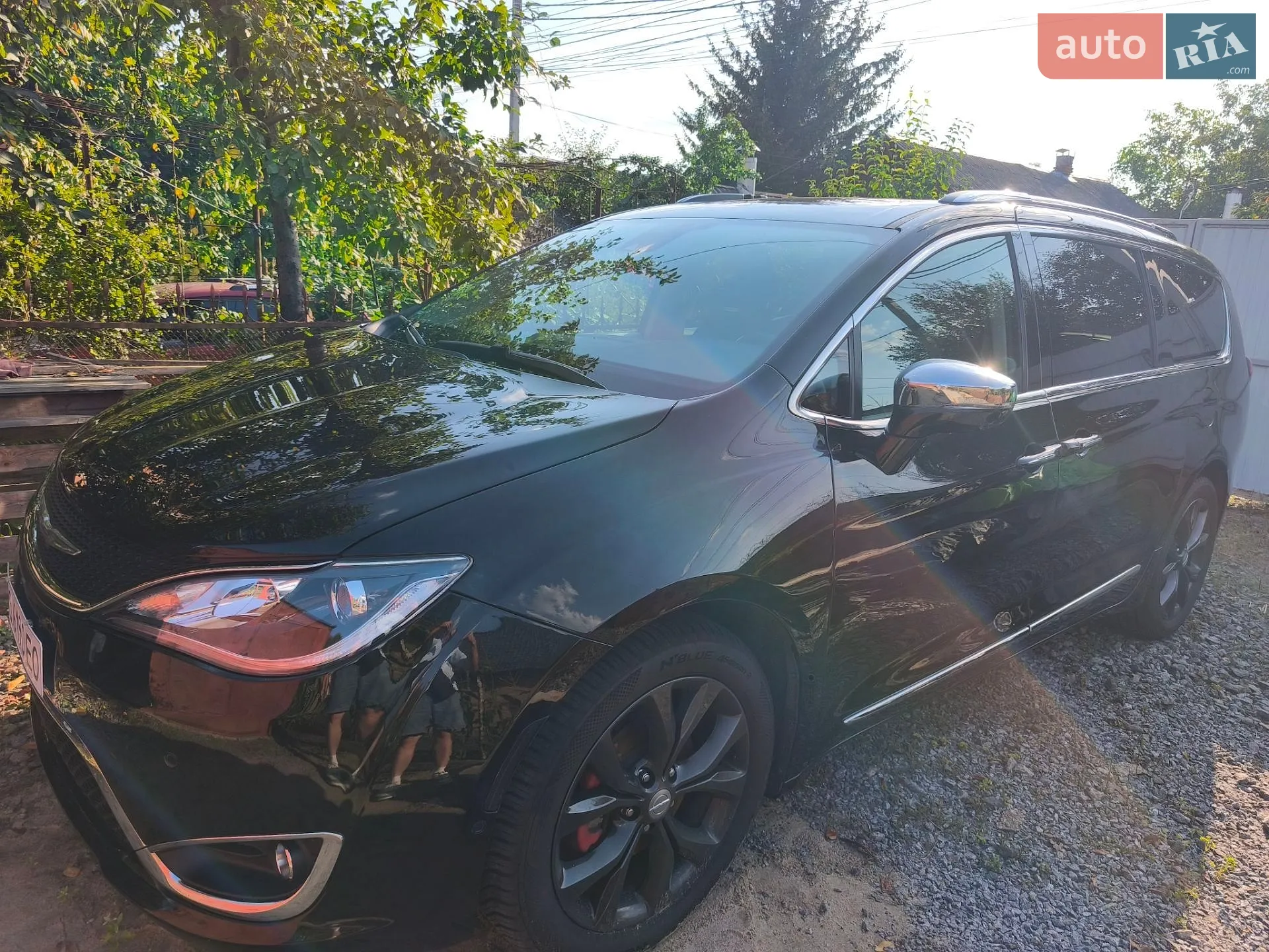2019 Chrysler Pacifica - мініатюра 3