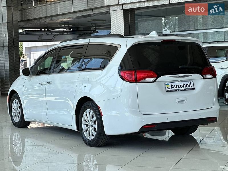 Мінівен Chrysler Pacifica 2017 в Одесі фото 8 Мінівен Chrysler Pacifica 2017 в Одесі