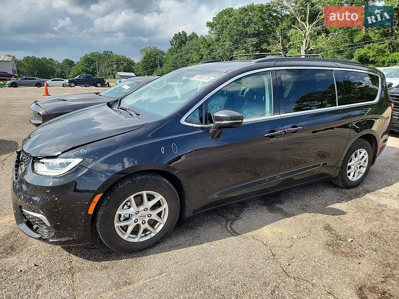 Chrysler Pacifica 2022