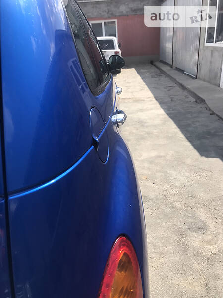 Седан Chrysler PT Cruiser 2003 в Виньковцах