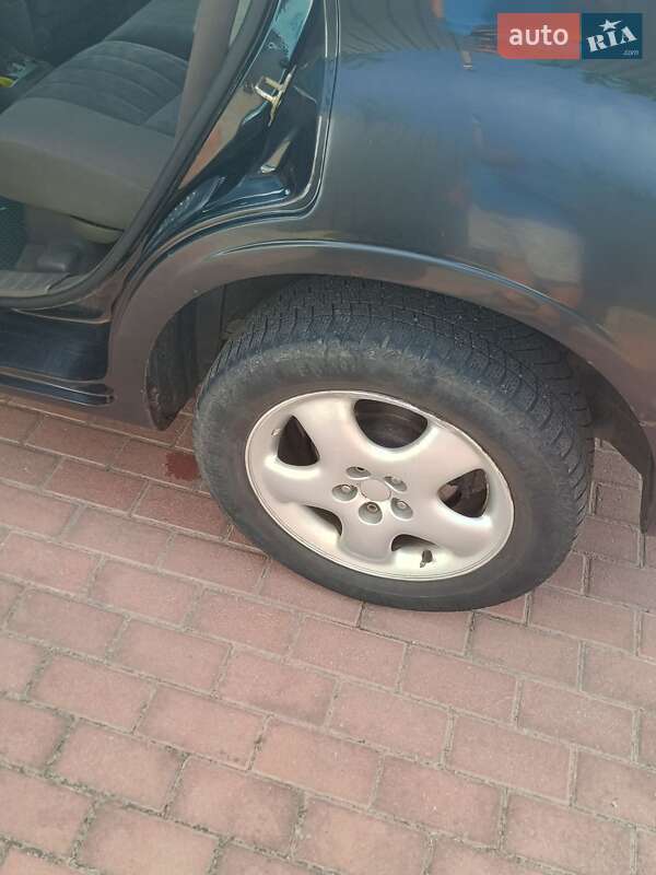 Хэтчбек Chrysler PT Cruiser 2001 в Сарнах