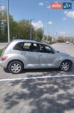 Хэтчбек Chrysler PT Cruiser 2002 в 