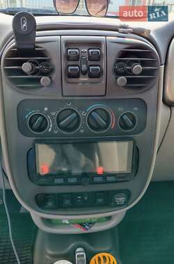 Хетчбек Chrysler PT Cruiser 2000 в 