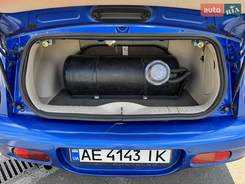 Кабриолет Chrysler PT Cruiser 2004 в Днепре