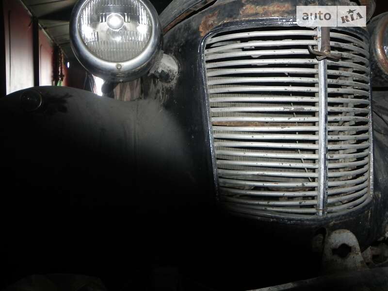 Седан Chrysler Royal 1937 в Одессе