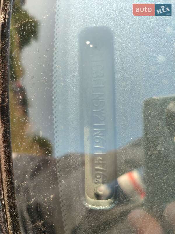 Кабриолет Chrysler Sebring 2002 в Ивано-Франковске фото 6 Кабриолет Chrysler Sebring 2002 в Ивано-Франковске