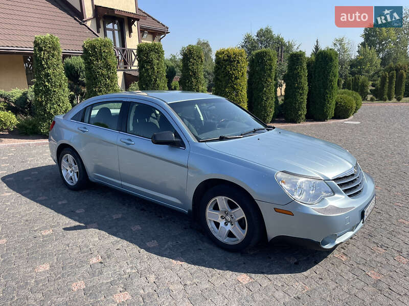 Седан Chrysler Sebring 2009 в Житомире