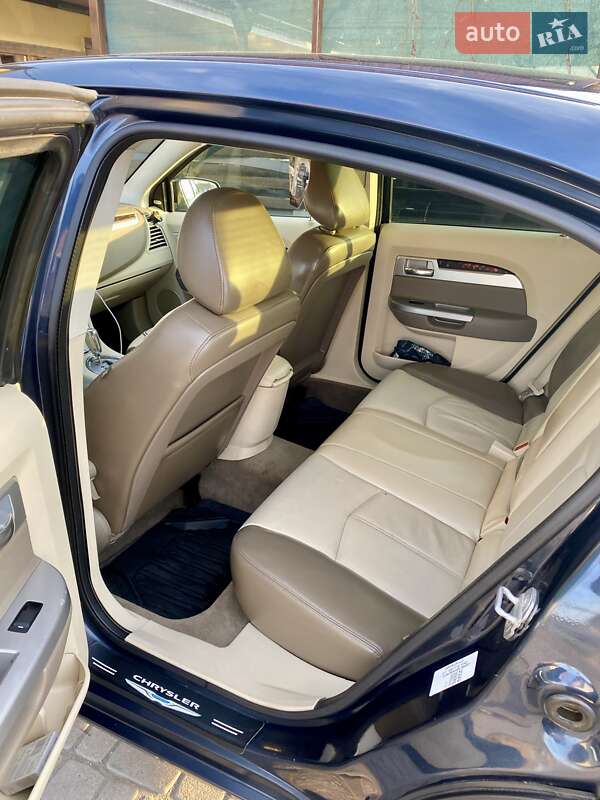 Седан Chrysler Sebring 2008 в Катеринополе