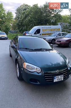 Седан Chrysler Sebring 2004 в 