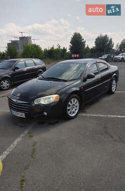 Седан Chrysler Sebring 2004 в Киеве