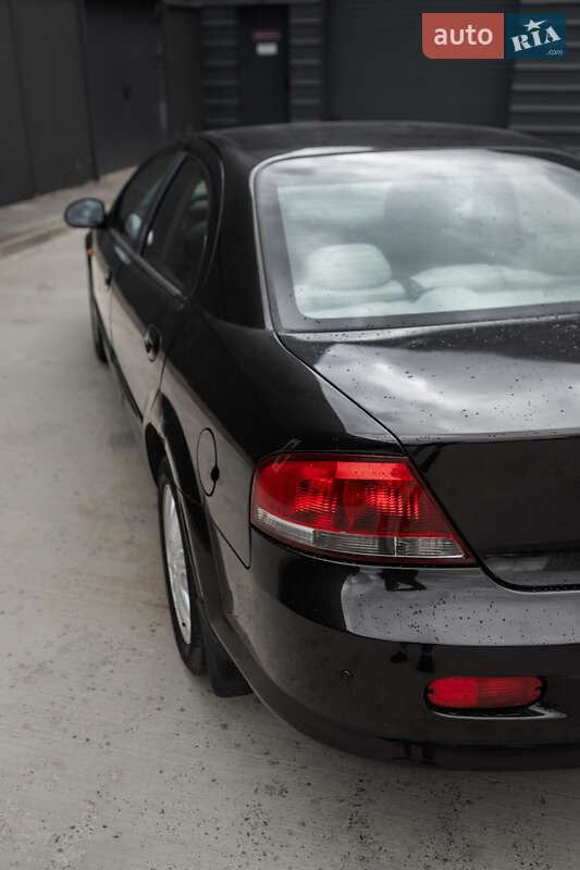 Седан Chrysler Sebring 2006 в Києві