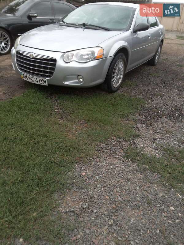 Седан Chrysler Sebring 2004 в Овидиополе
