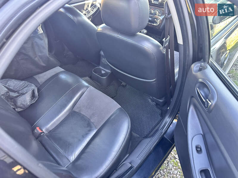 Седан Chrysler Sebring 2004 в Ужгороде фото 20 Седан Chrysler Sebring 2004 в Ужгороде