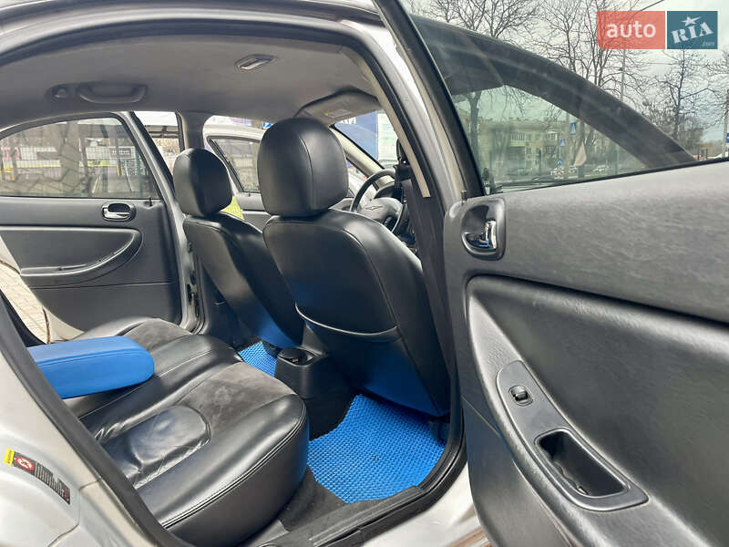 Седан Chrysler Sebring 2006 в Києві фото 35 Седан Chrysler Sebring 2006 в Києві