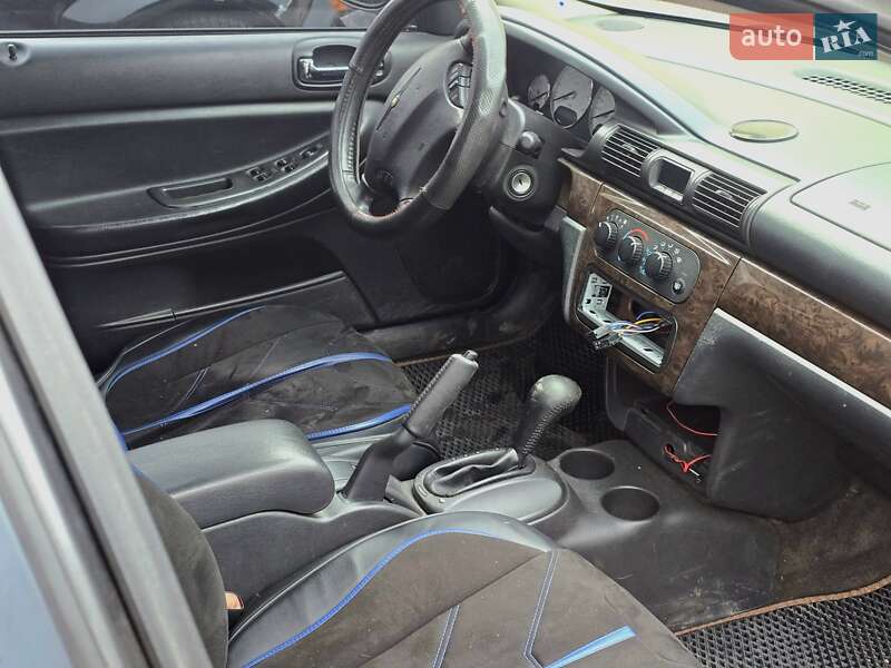 Седан Chrysler Sebring 2004 в Харькове фото 17 Седан Chrysler Sebring 2004 в Харькове