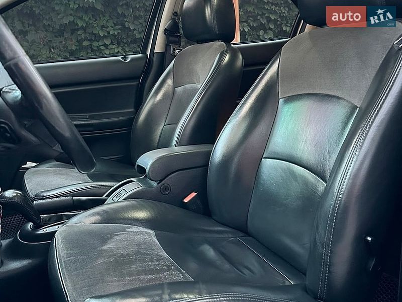 Седан Chrysler Sebring 2006 в Днепре