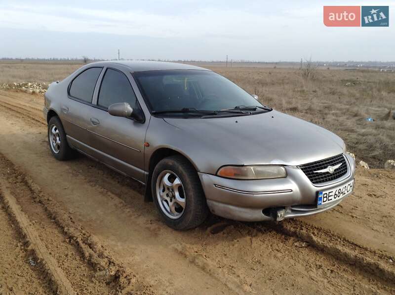 Седан Chrysler Stratus 1999 в Миколаєві