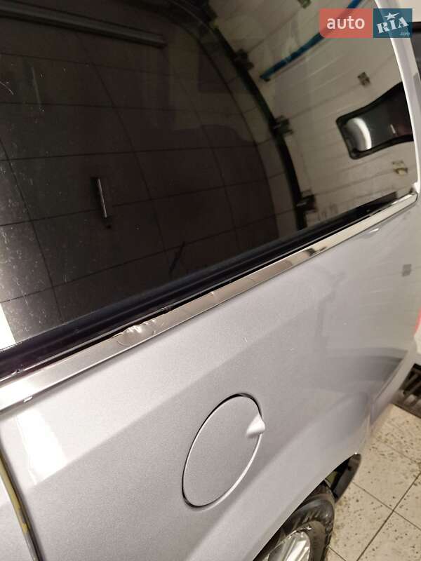 Мінівен Chrysler Town & Country 2013 в Києві