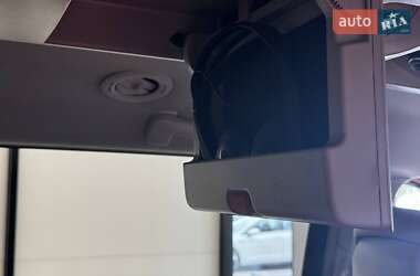 Мікровен Chrysler Town & Country 2012 в 