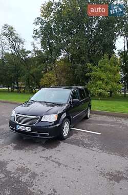 Мінівен Chrysler Town & Country 2014 в Білій Церкві