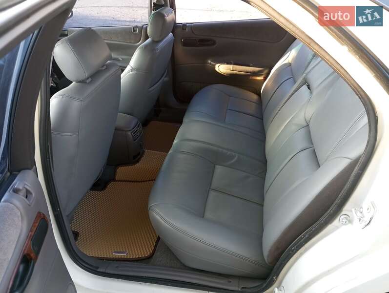 Седан Chrysler Vision 1997 в Одессе