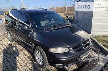 Мінівен Chrysler Voyager 2000 в 