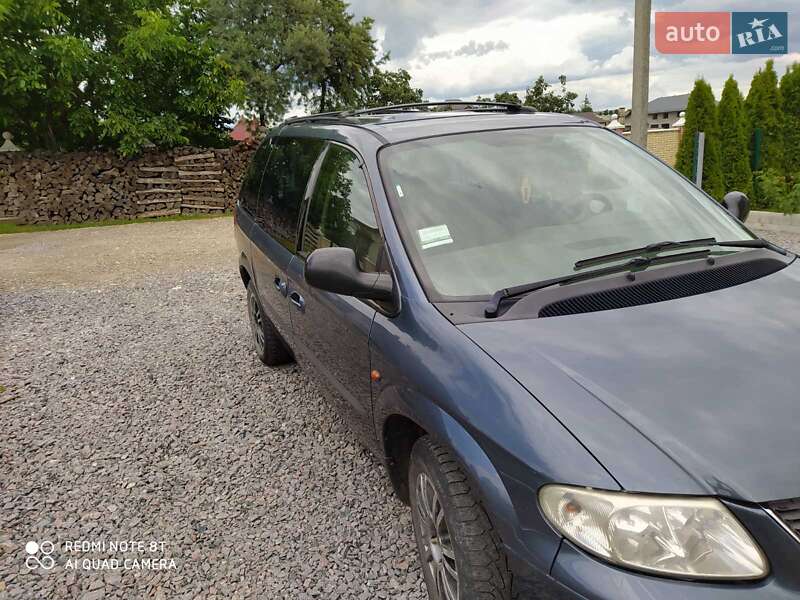 Хетчбек Chrysler Voyager 2002 в Глибокій