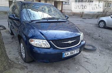 Минивэн Chrysler Voyager 2002 в Киеве