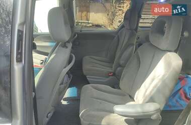 Мінівен Chrysler Voyager 2004 в 