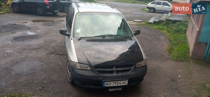 Chrysler Voyager 2000