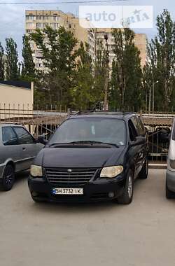 Минивэн Chrysler Voyager 2004 в Одессе