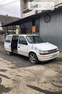 Мінівен Chrysler Voyager 1993 в Ужгороді