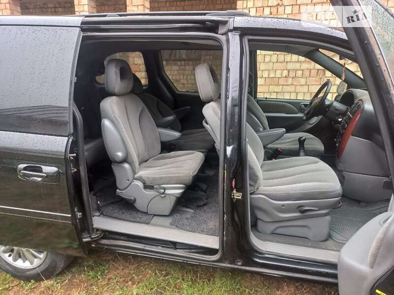 Минивэн Chrysler Voyager 2004 в Глыбокой фото 5 Минивэн Chrysler Voyager 2004 в Глыбокой