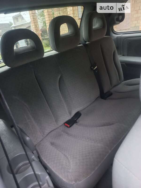 Минивэн Chrysler Voyager 2004 в Глыбокой фото 7 Минивэн Chrysler Voyager 2004 в Глыбокой