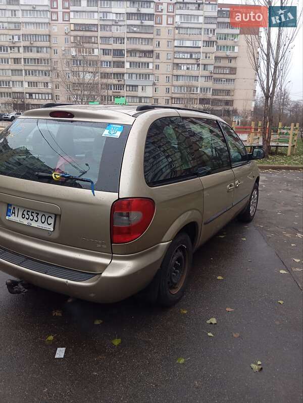 Минивэн Chrysler Voyager 2002 в Киеве