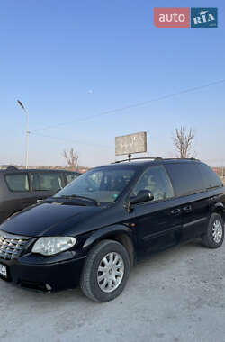 Минивэн Chrysler Voyager 2003 в Черновцах