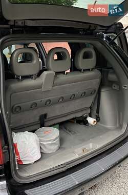 Минивэн Chrysler Voyager 2005 в 