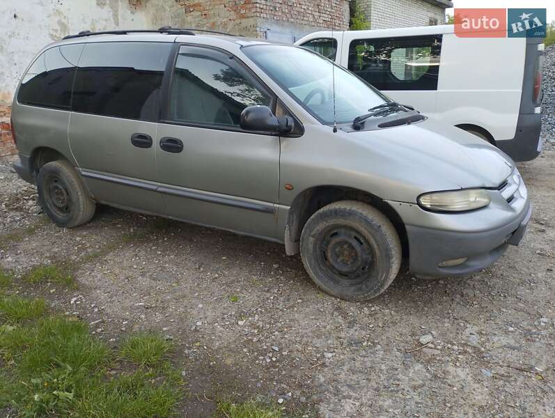 Мінівен Chrysler Voyager 1998 в Дрогобичі фото 2 Мінівен Chrysler Voyager 1998 в Дрогобичі