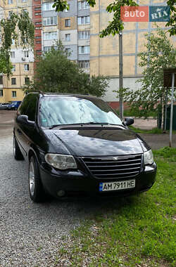 Мінівен Chrysler Voyager 2005 в 