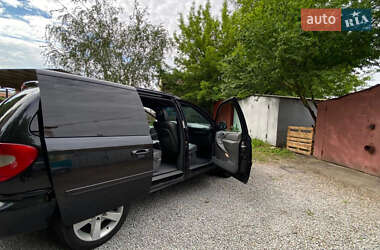 Мінівен Chrysler Voyager 2005 в 