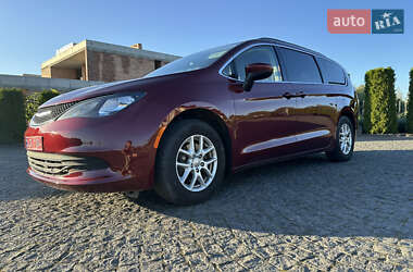 Минивэн Chrysler Voyager 2020 в 