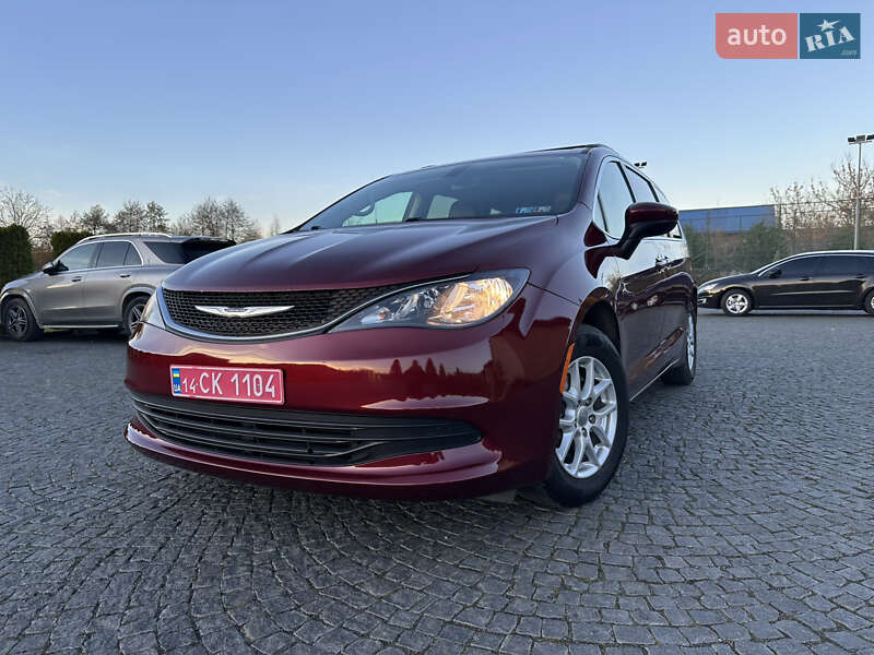 Мінівен Chrysler Voyager 2020 в Жовкві фото Мінівен Chrysler Voyager 2020 в Жовкві